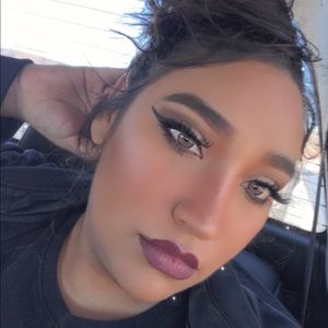 Meet your Posher, Noemi